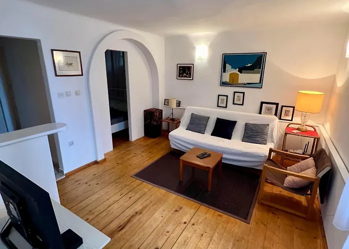 Nugal Apartment